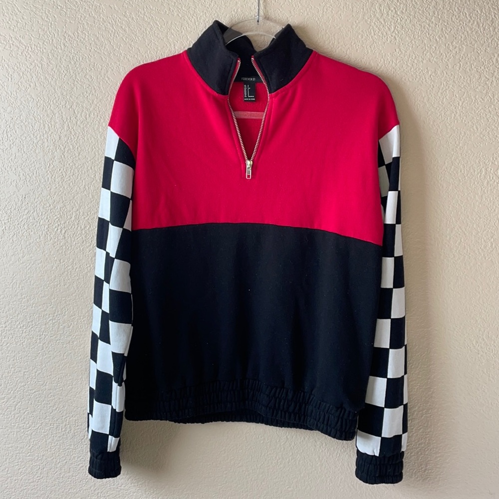 Sweatshirt